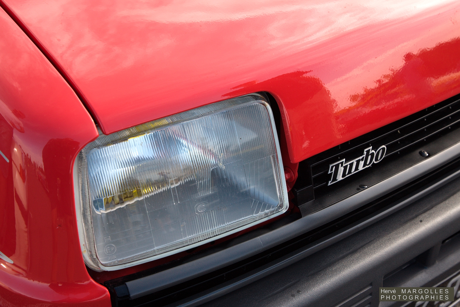 Renault 5 Alpine Turbo-01.jpg
